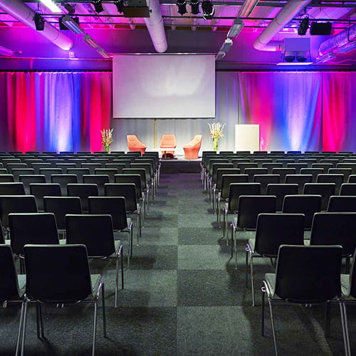 G rooms for medium meetings